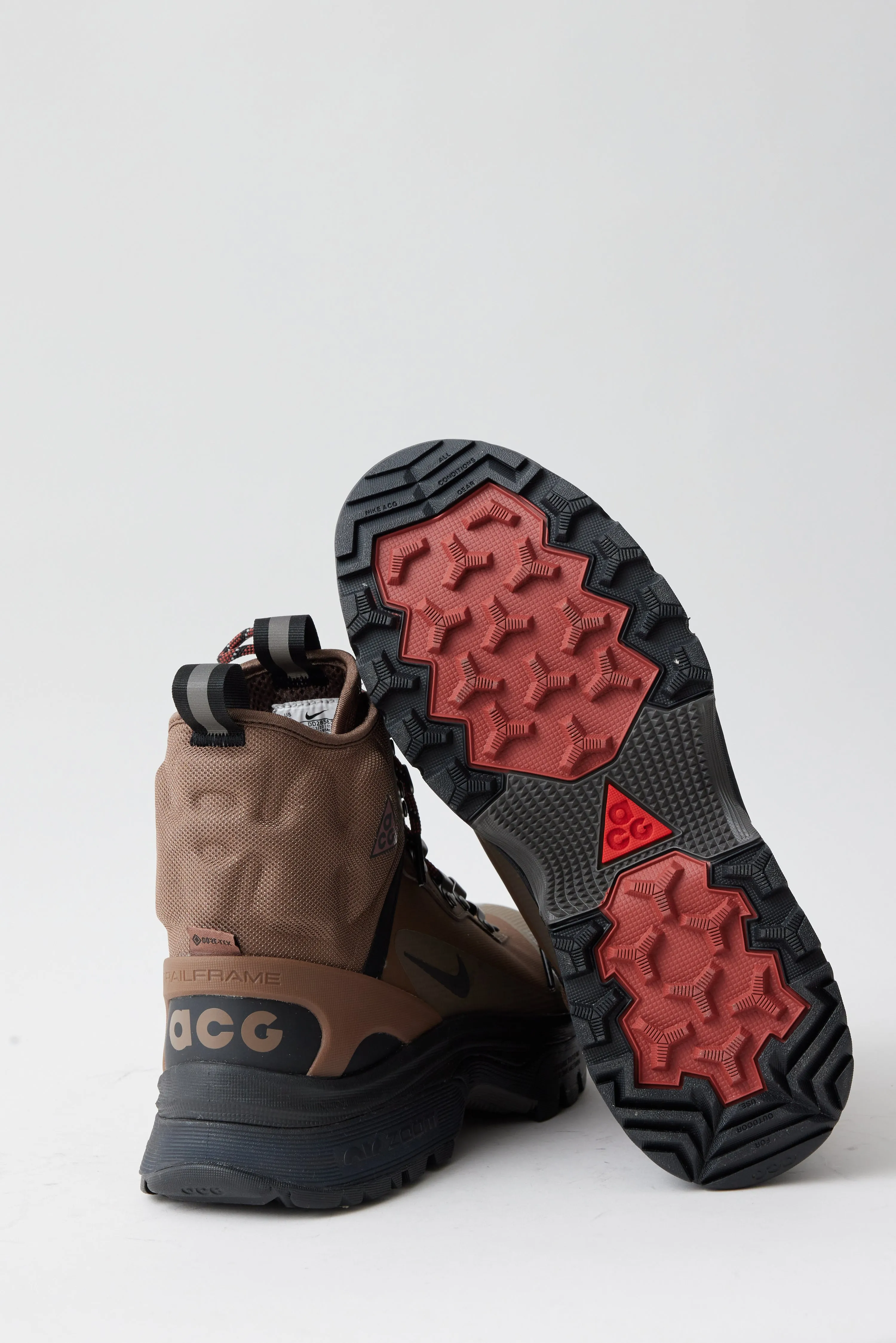 ACG Airzoom Gaiadome Sneakers