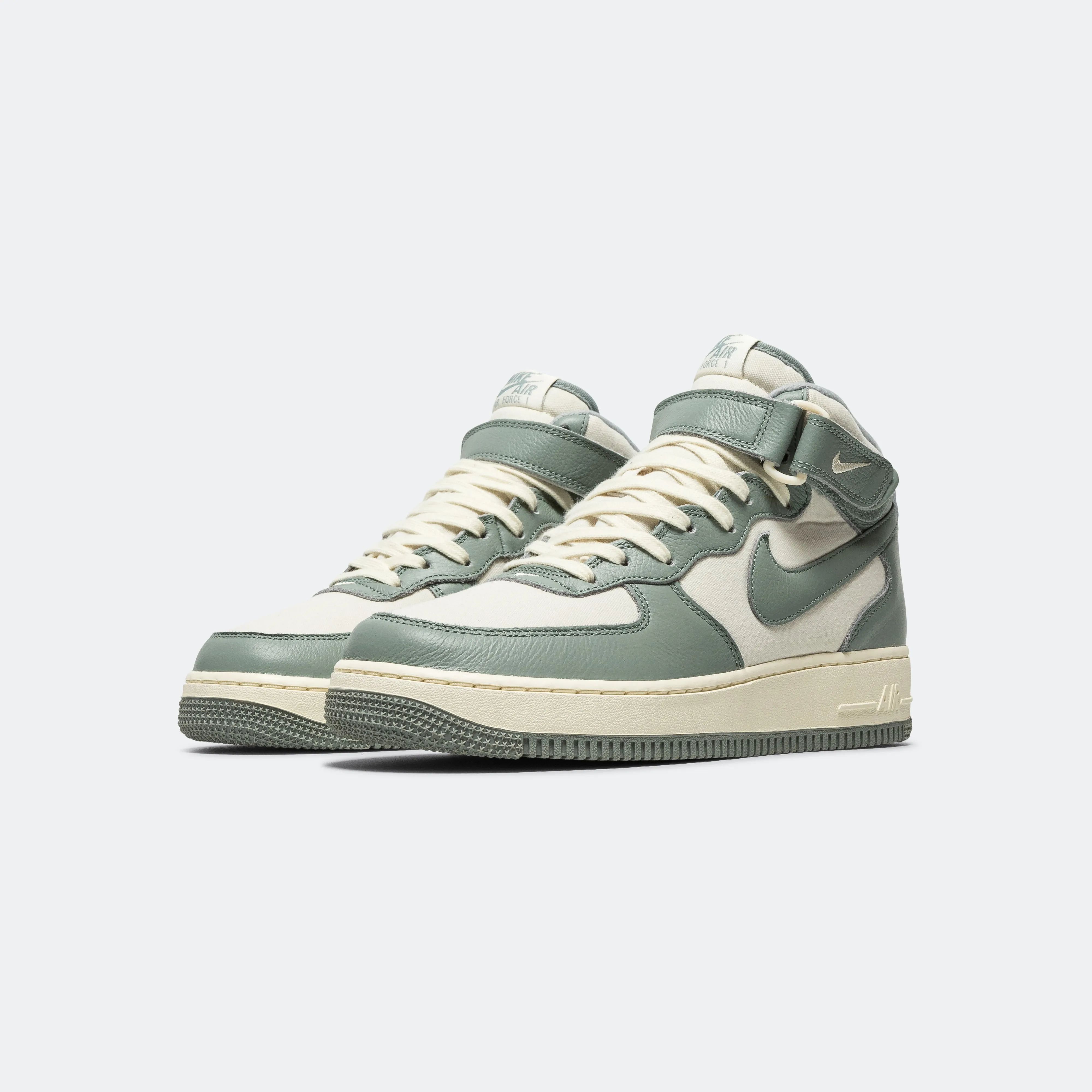 Air Force 1 Mid '07 LX NBHD - Coconut Milk/Mica Green