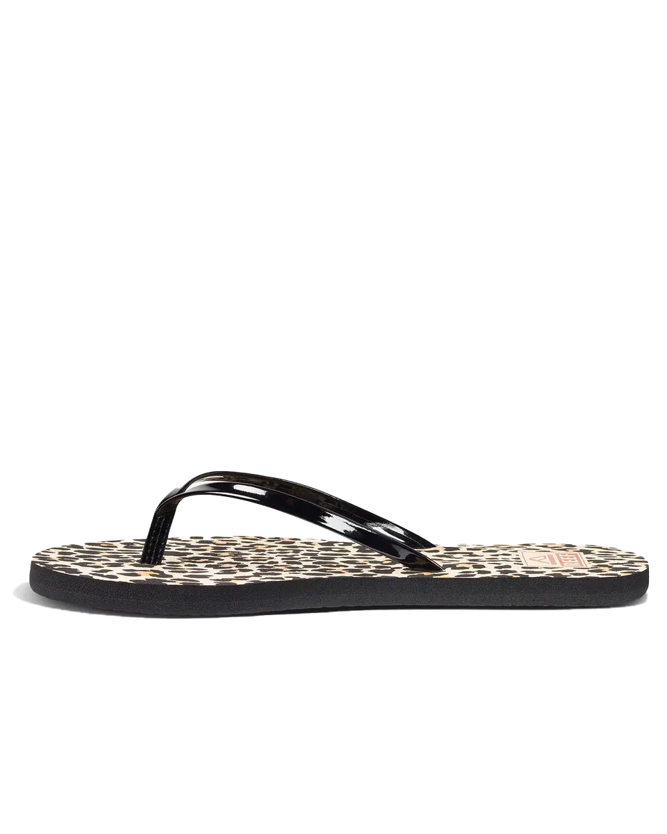 Bliss-Full Flip Flops in Classic Leopard