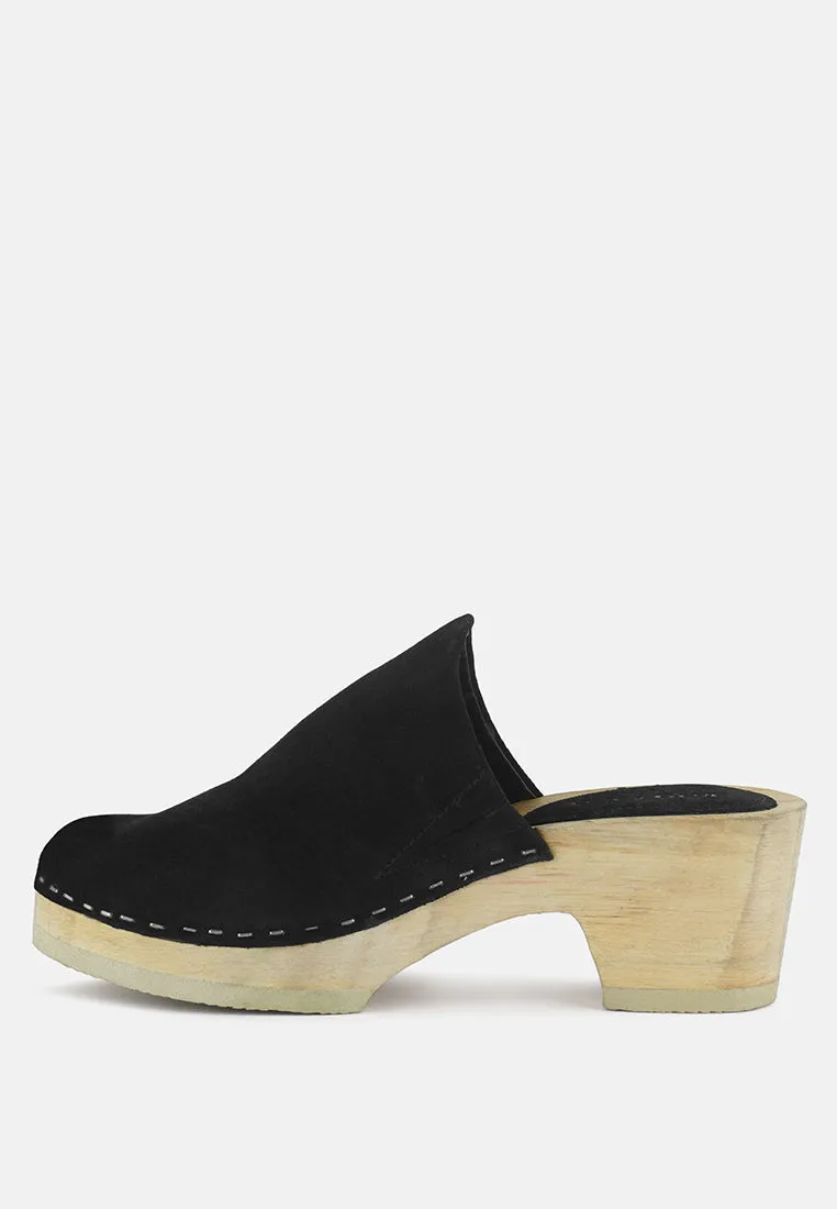 DARCIE Black Suede Clogs