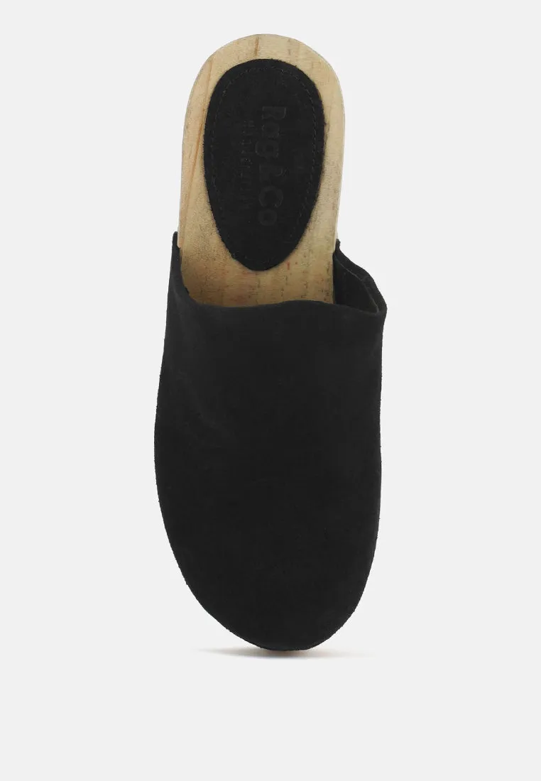 DARCIE Black Suede Clogs