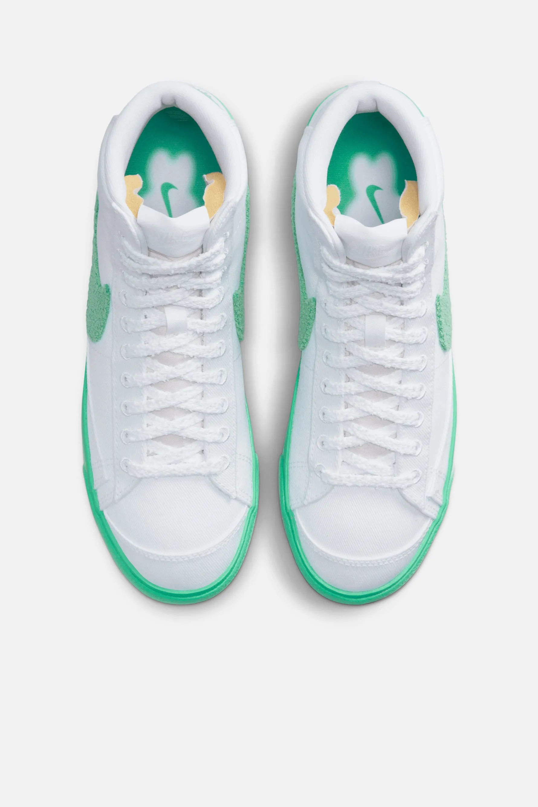 Nike Blazer Mid '77 - White/spring Green